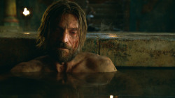 extant_GameOfThrones_3x04-KissedByFire_3943