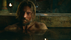extant_GameOfThrones_3x04-KissedByFire_3947