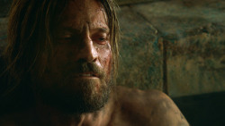 extant_GameOfThrones_3x04-KissedByFire_4134