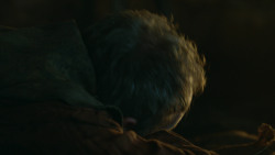 extant_GameOfThrones_3x04-KissedByFire_4236