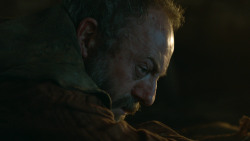 extant_GameOfThrones_3x04-KissedByFire_4238