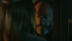 extant_GameOfThrones_3x04-KissedByFire_4276