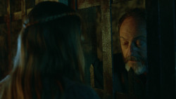 extant_GameOfThrones_3x04-KissedByFire_4323