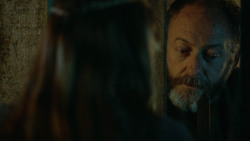 extant_GameOfThrones_3x04-KissedByFire_4334