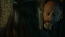 extant_GameOfThrones_3x04-KissedByFire_4338