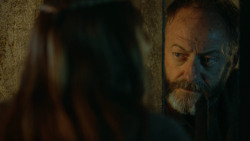 extant_GameOfThrones_3x04-KissedByFire_4383