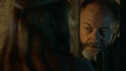extant_GameOfThrones_3x04-KissedByFire_4396