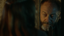 extant_GameOfThrones_3x04-KissedByFire_4399
