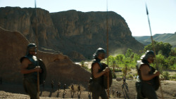 extant_GameOfThrones_3x04-KissedByFire_4415