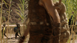extant_GameOfThrones_3x04-KissedByFire_4426