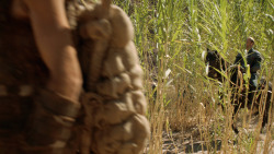 extant_GameOfThrones_3x04-KissedByFire_4427