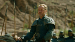 extant_GameOfThrones_3x04-KissedByFire_4473