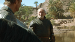 extant_GameOfThrones_3x04-KissedByFire_4512
