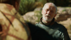 extant_GameOfThrones_3x04-KissedByFire_4535