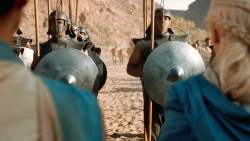 extant_GameOfThrones_3x04-KissedByFire_4602