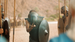 extant_GameOfThrones_3x04-KissedByFire_4621