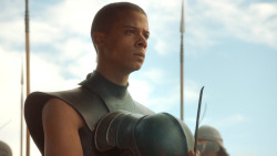 extant_GameOfThrones_3x04-KissedByFire_4635