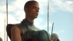 extant_GameOfThrones_3x04-KissedByFire_4637