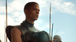 extant_GameOfThrones_3x04-KissedByFire_4695