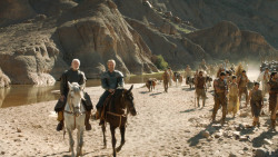 extant_GameOfThrones_3x04-KissedByFire_4806