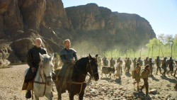 extant_GameOfThrones_3x04-KissedByFire_4834