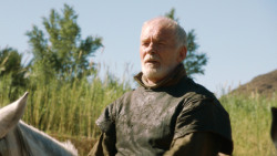 extant_GameOfThrones_3x04-KissedByFire_4850