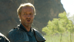 extant_GameOfThrones_3x04-KissedByFire_4872