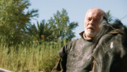 extant_GameOfThrones_3x04-KissedByFire_4886