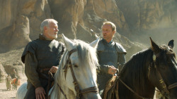extant_GameOfThrones_3x04-KissedByFire_4894