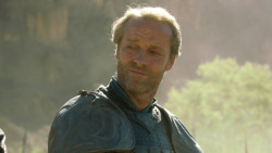extant_GameOfThrones_3x04-KissedByFire_4912