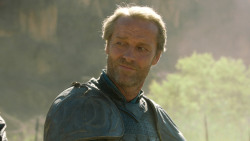 extant_GameOfThrones_3x04-KissedByFire_4913
