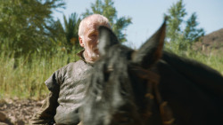 extant_GameOfThrones_3x04-KissedByFire_4928