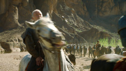extant_GameOfThrones_3x04-KissedByFire_4932