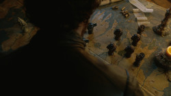 extant_GameOfThrones_3x04-KissedByFire_4938