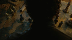 extant_GameOfThrones_3x04-KissedByFire_4941