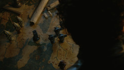 extant_GameOfThrones_3x04-KissedByFire_4944
