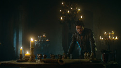 extant_GameOfThrones_3x04-KissedByFire_4946