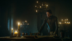 extant_GameOfThrones_3x04-KissedByFire_4949