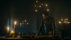 extant_GameOfThrones_3x04-KissedByFire_4967