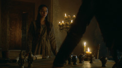 extant_GameOfThrones_3x04-KissedByFire_4990
