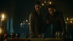 extant_GameOfThrones_3x04-KissedByFire_5047