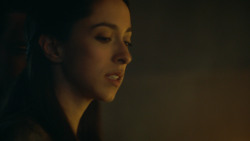 extant_GameOfThrones_3x04-KissedByFire_5093