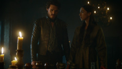 extant_GameOfThrones_3x04-KissedByFire_5096