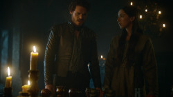 extant_GameOfThrones_3x04-KissedByFire_5101