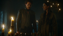 extant_GameOfThrones_3x04-KissedByFire_5102