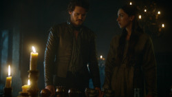 extant_GameOfThrones_3x04-KissedByFire_5104