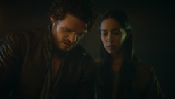 extant_GameOfThrones_3x04-KissedByFire_5120
