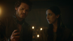 extant_GameOfThrones_3x04-KissedByFire_5128
