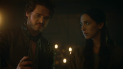 extant_GameOfThrones_3x04-KissedByFire_5131