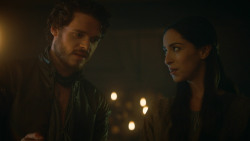 extant_GameOfThrones_3x04-KissedByFire_5135